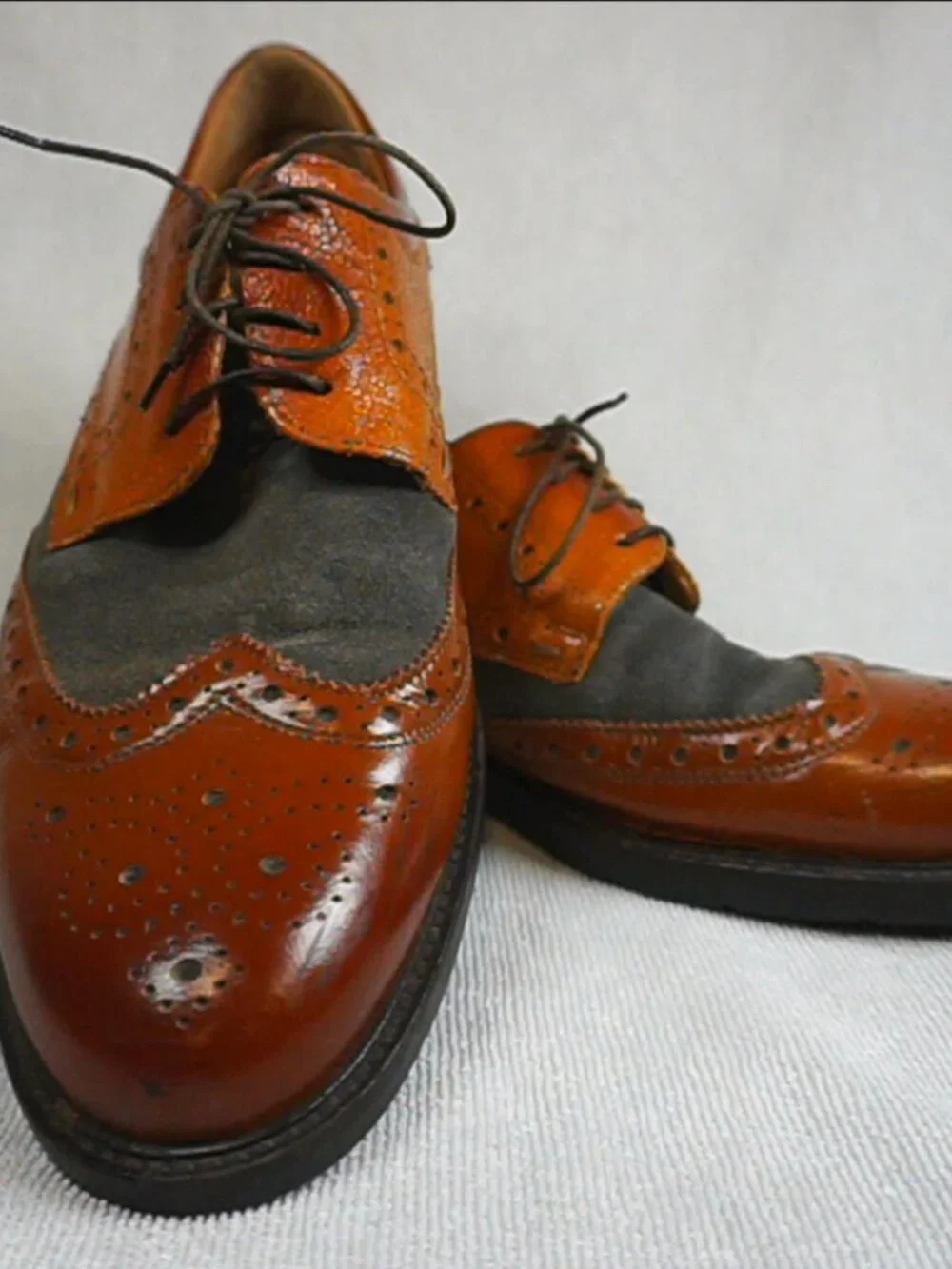 London Embassy men's two-tone wingtip Oxford dress shoes brown and gray leather,